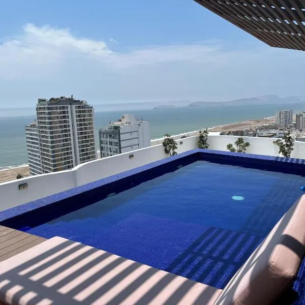 Lima में, होटल Albano, Ocean view and pool near Miraflores and airport