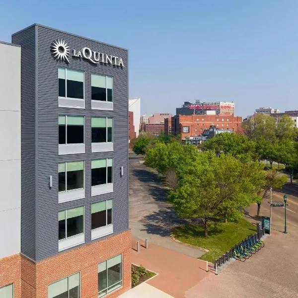 La Quinta Inn & Suites by Wyndham Chattanooga Downtown/South, hotel u gradu Čatanuga