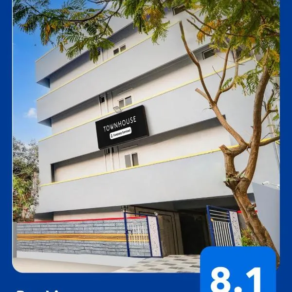 Super Townhouse Rajahmundry, хотел в Раджамандри