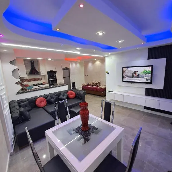 Jolis Grands F2 et F3 Bejaia 39 à 69eur, hótel í Bejaïa