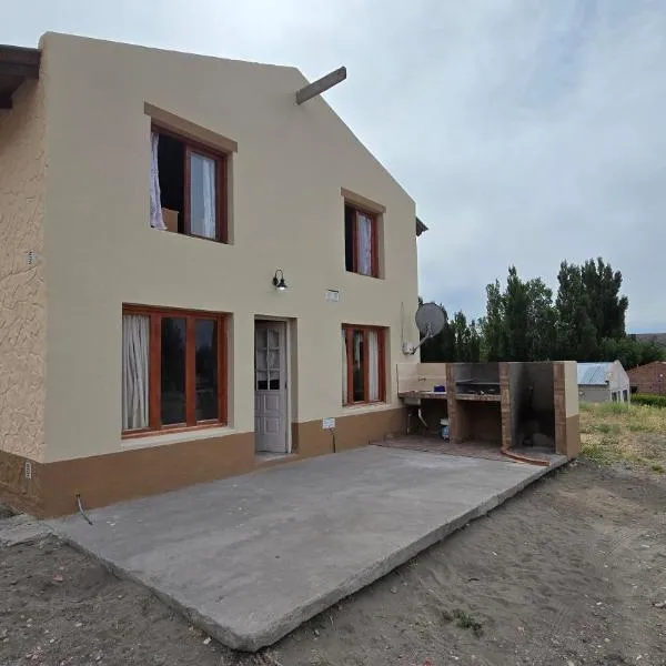 La Colina, hotel en Río Mayo