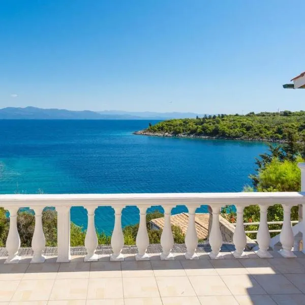 Dolphin villa 3, hotel i Gaios