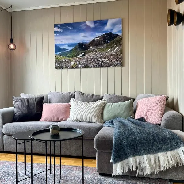 Mountain apartment in Målselv Fjellandsby, hotel a Bergset