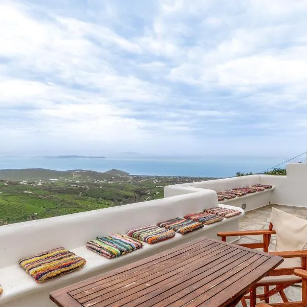 Vassilis Family Villa Tinos, Hotel in Triandáros