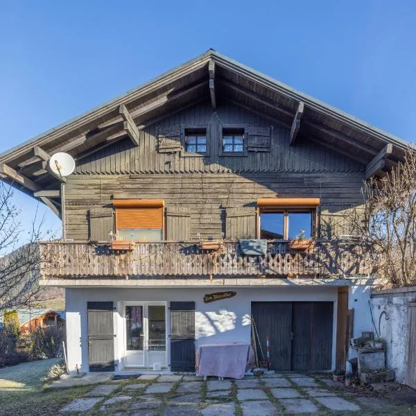 Les Rocailles โรงแรมในนอเทรอ-ดาม-เด-เบลล์คอมบ์