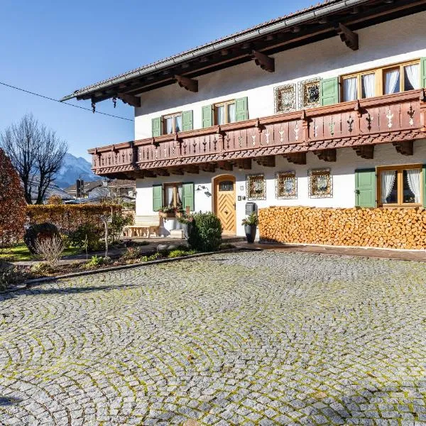 Ferienwohnungen Arnspitz in Krün, hotel sa Krün
