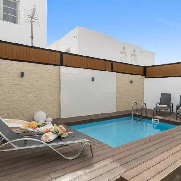 Villa Berkana De Lujo Con Piscina, hotell i Playa Honda