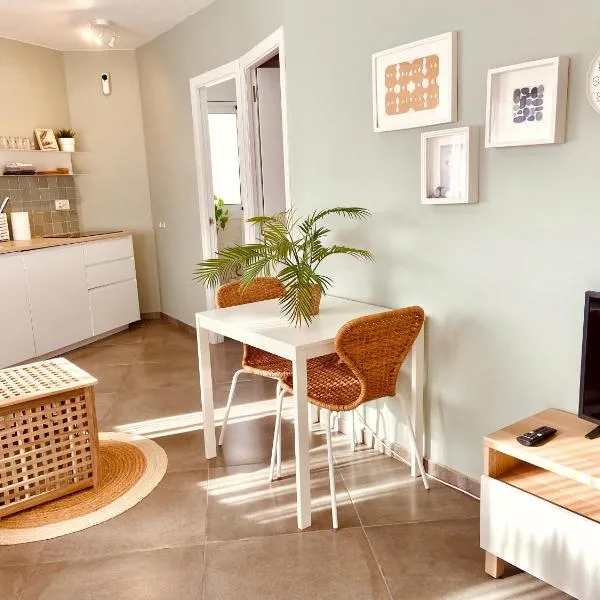 La Casita de la Playa-Bungalow, hotel v mestu Miami Platja