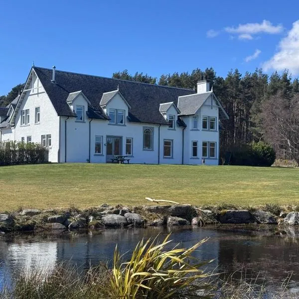 Viesnīca Daviot Lodge Invernesā