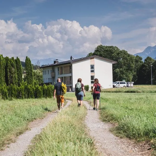 TILL Naturhotel - Self-Check-In, hotel sa Satteins