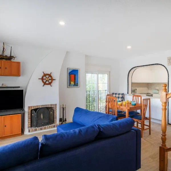 Bungalow 213, хотел в Аликанте