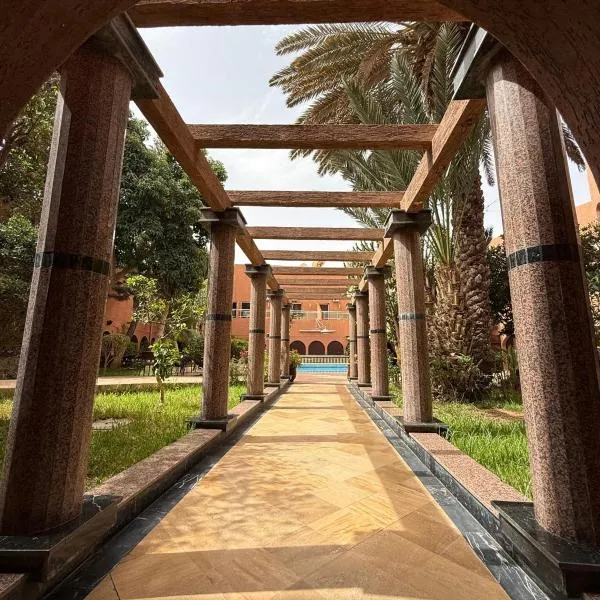 Hotel Tiznit، فندق في تزنيت