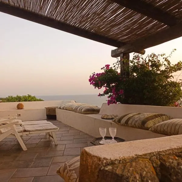 Antico Dammuso Al Tramonto, hotell sihtkohas Pantelleria
