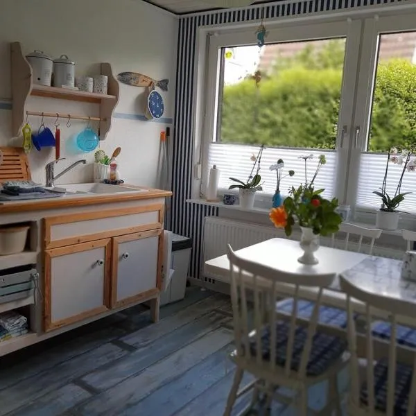 Ferienwohnung an der Nordsee, hotel em Schortens