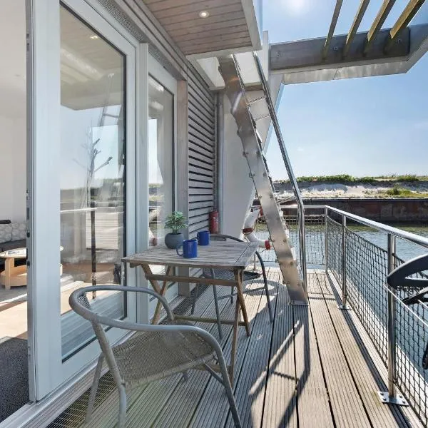 Hausboot Sutje, hôtel à Großenbrode