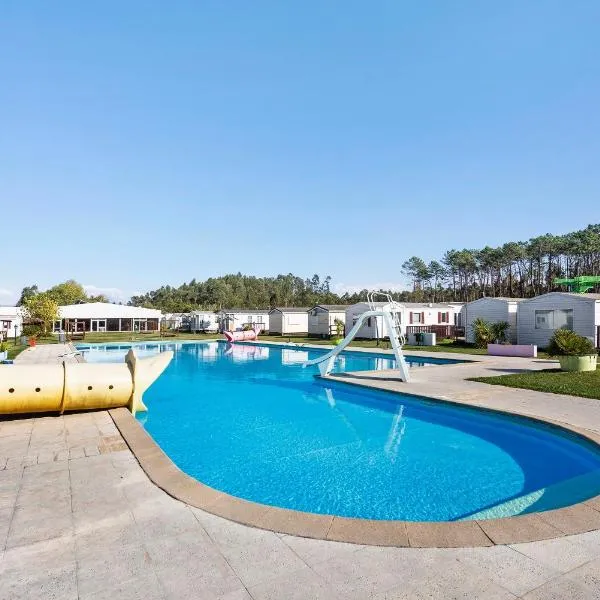Bungalow T3 i i i - 15 Min Nazaré, hotel u gradu Pataias