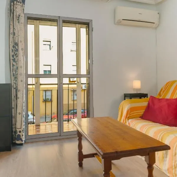 Macarena Apartamento Muy Luminoso, hotel u Sevilli