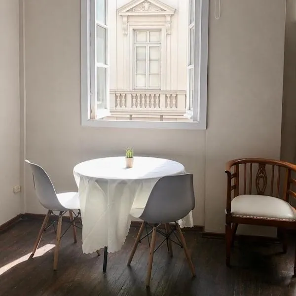 Habitación con balcón con vista al corazón de la ciudad, hotel en Lima