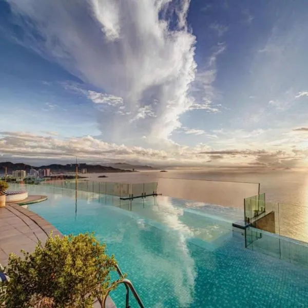Panorama Beach Luxury Nha Trang, отель в Нячанге