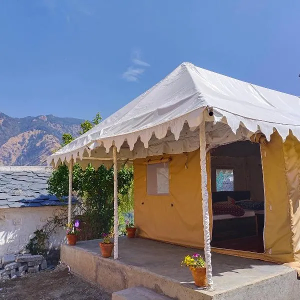 ShAkoon Camps and Farmstay NAINITAL, hotel v destinácii Nainital