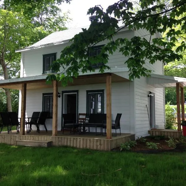 La Maison du Cultivateur, Hotel in Saint-Laurent-de-l'ile d'Orleans
