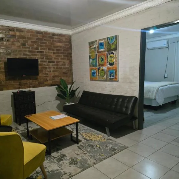 Vista Ree Guesthouse Pty Ltd, hotel en Taung
