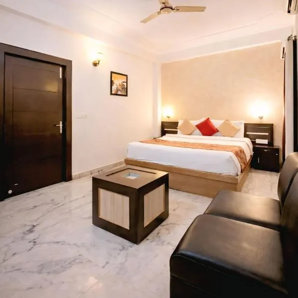 Goyal Hotel - Hotel Tara near Tajmahal east gate, hotell i Agra