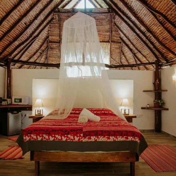 Fare Hau Lodge, hotel u gradu 'Tahaa'