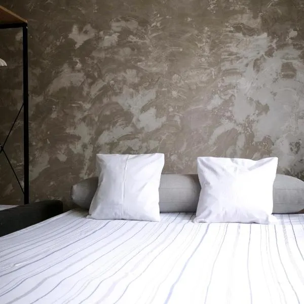 Apartment right at Oktoberfest 5 minutes' walk: Münih'te bir otel