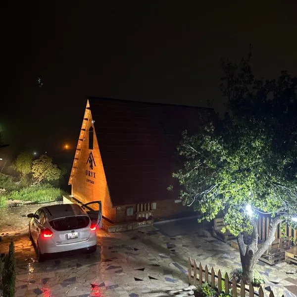 أكواخ المها oryx cottage, hotel Ajlounban