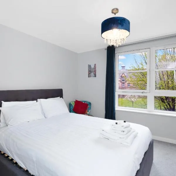 Spacious 4BR City Centre Apartment w/ Free Parking, hotel en Edimburgo