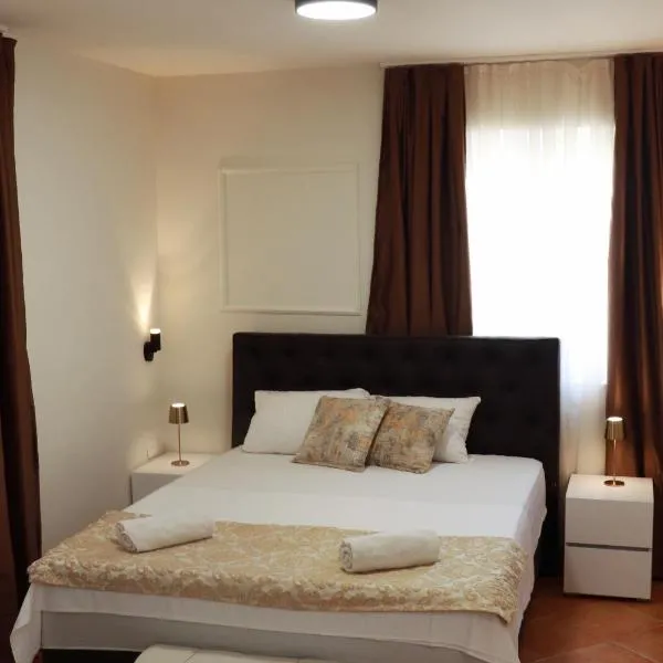 Stone Garden Residence، فندق في بودفا