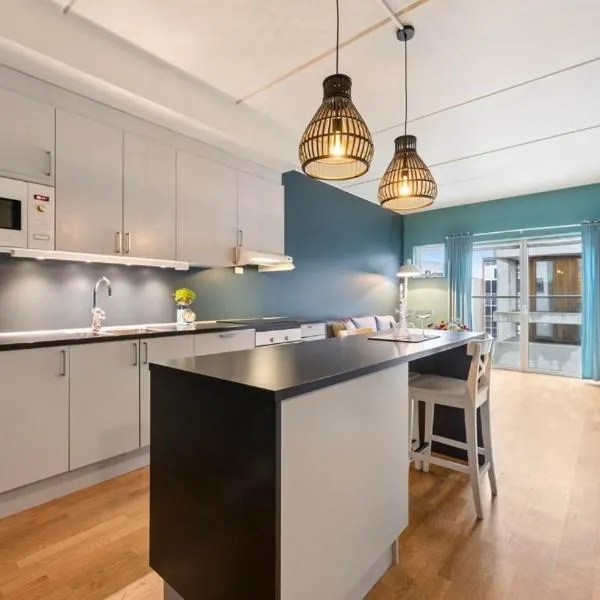 City apartment, hotel i Alta