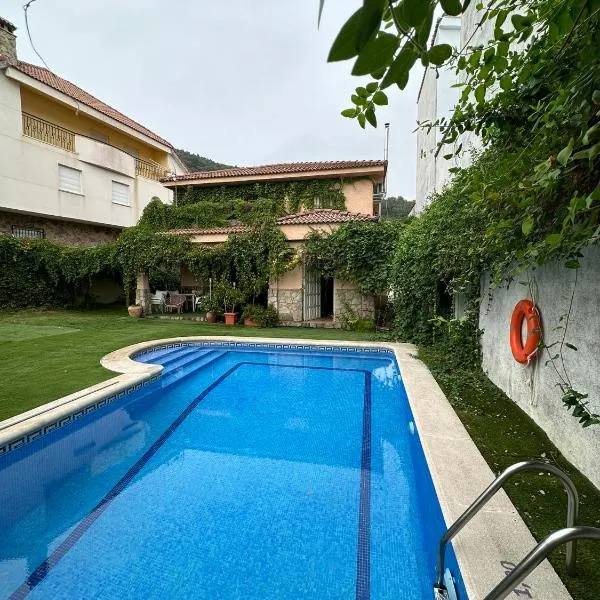 Villa del Jerte, hotel v destinaci El Torno