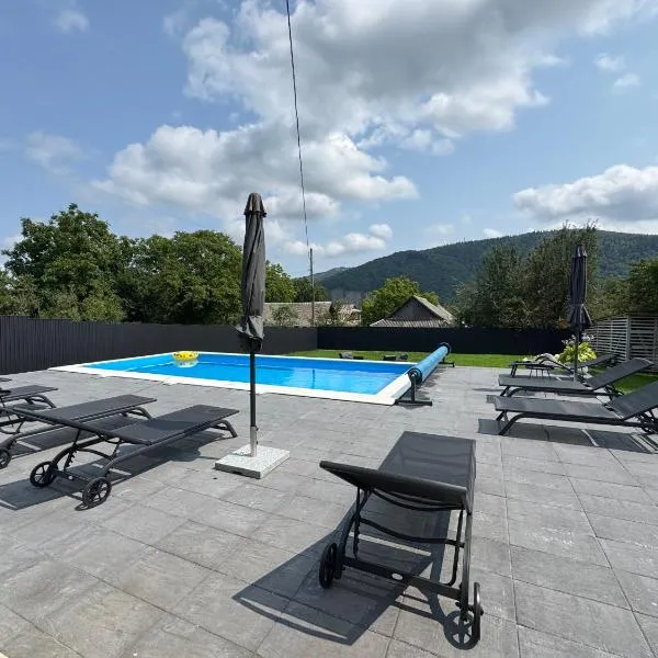 Garage, hotel a Yaremche