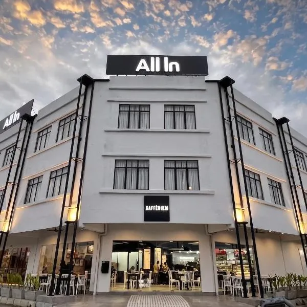 ALL IN HOTEL, hotel em Kangar