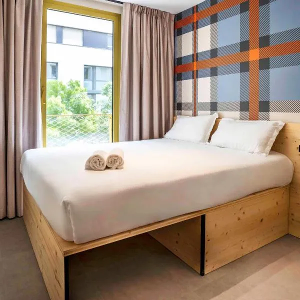 easyHotel Marseille Euromed, hotel in Marseille