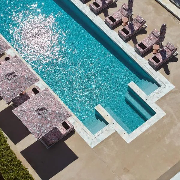 Tzanis Resort Skyros, hotel in Skiros