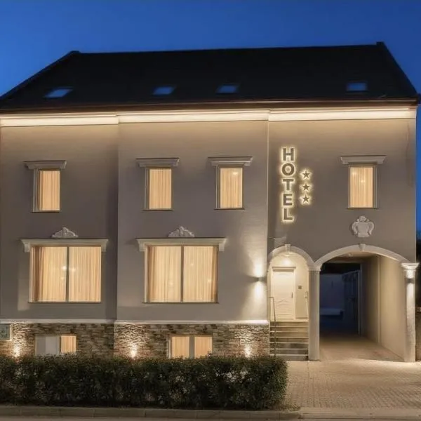 Hotel Mantra，阿拉德的飯店