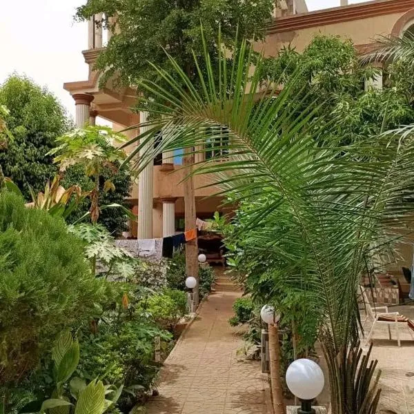 Villa saraounia, hótel í Níamey