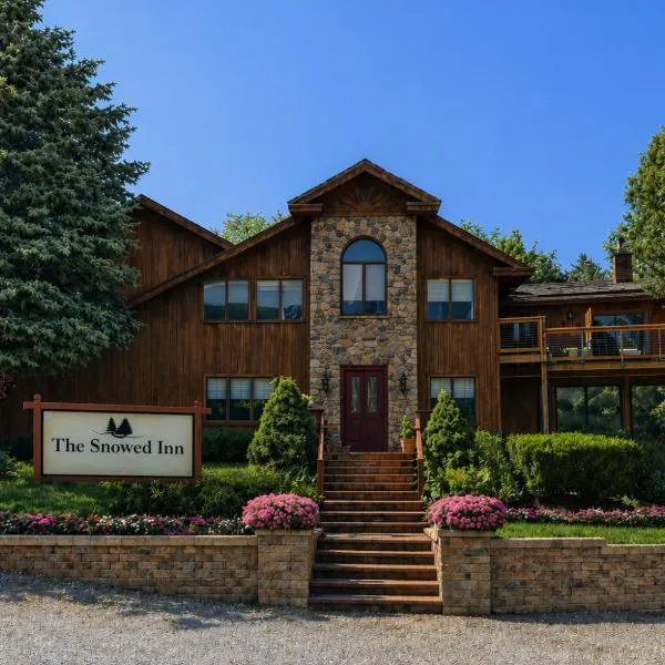 The Snowed Inn, viešbutis mieste Killington
