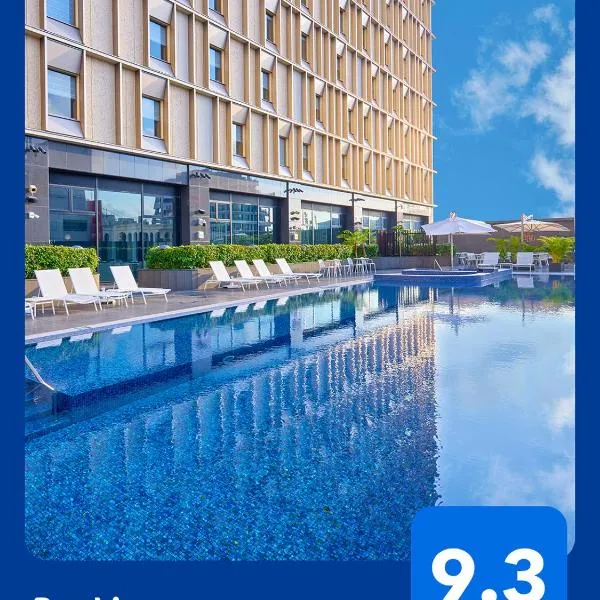 Hotel Collective, hotel Nahában