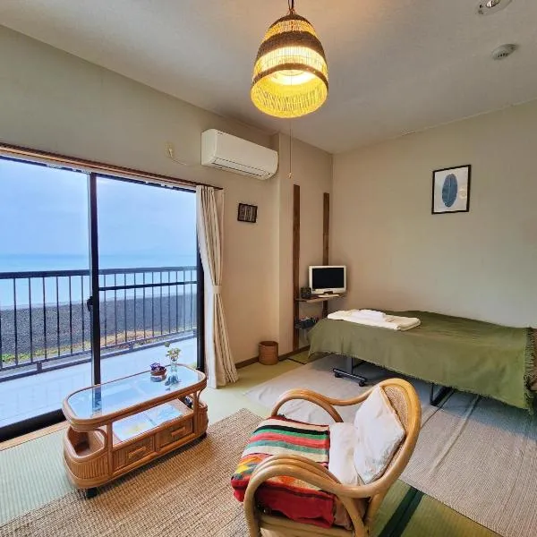 民宿たかはま Takahama Guest house, hotel Kuroshio városában