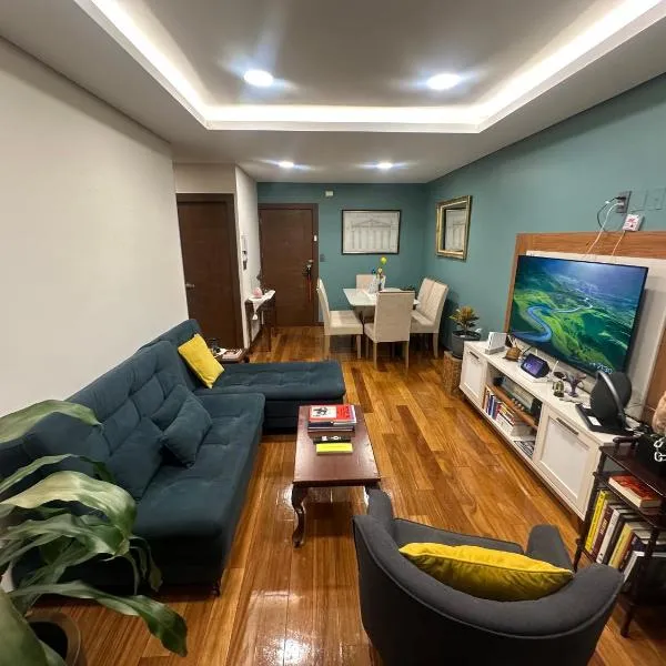 Luxury one bedroom apartment, high amenities, хотел в Ла Пас