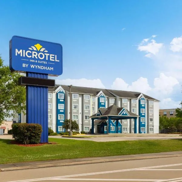 Viesnīca Microtel Inn and Suites Baton Rouge Airport pilsētā Batonrūža