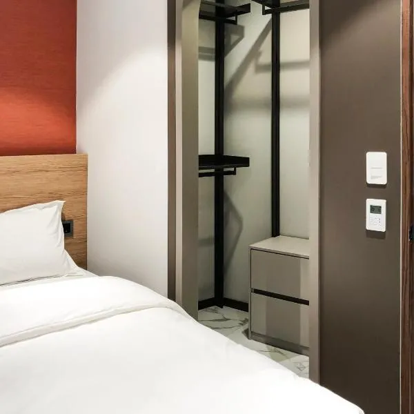 Paramion Hotel, hótel í Busan