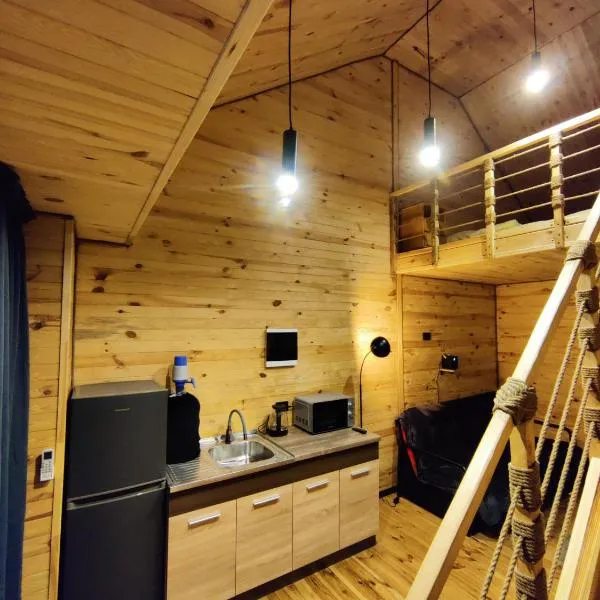 Двохрівневі апартаменти на Rancho – hotel w mieście Pavlohrad