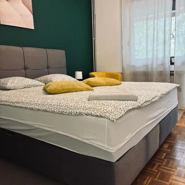 STUDIO APP STELLA Jarun Zagreb SELF-CHECK-IN, Hotel in Zagreb