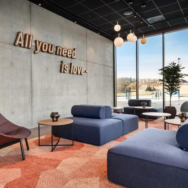 Comfort Hotel Grenlandsporten, מלון בLangangen