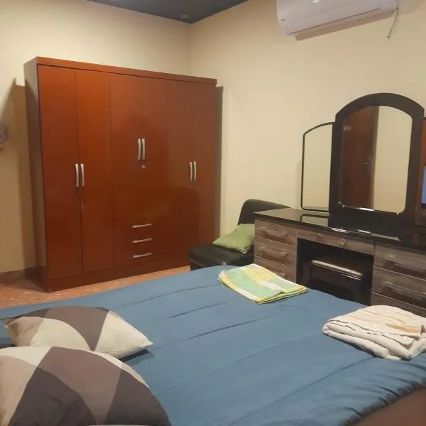 Habitación en Casa Familiar、アスンシオンのホテル